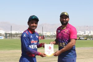 नेपालले युएईलाई दियो १२० रनको सामान्य लक्ष्य