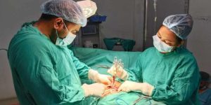 टीकापुर अस्पतालमा ‘सर्जरी’ सेवा सुरुआत स्थानियलाई राहात