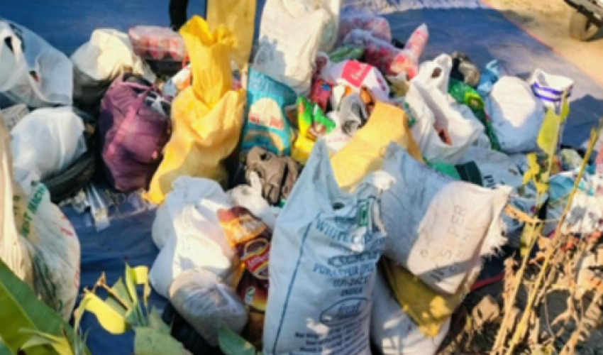 कैलालीबाट ४ लाख २९ हजारको अवैध सामान बरामद