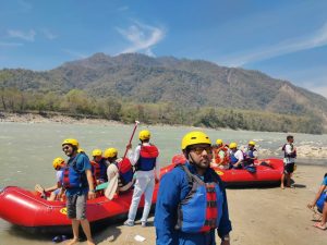 चेम्बर अफ कमर्सद्वारा महाकालीमा जलयात्रा