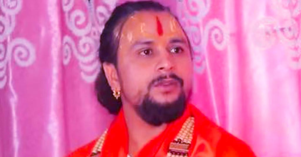 आफूलाई धर्मगुरु दाबी गर्ने पुष्कर पक्राउ