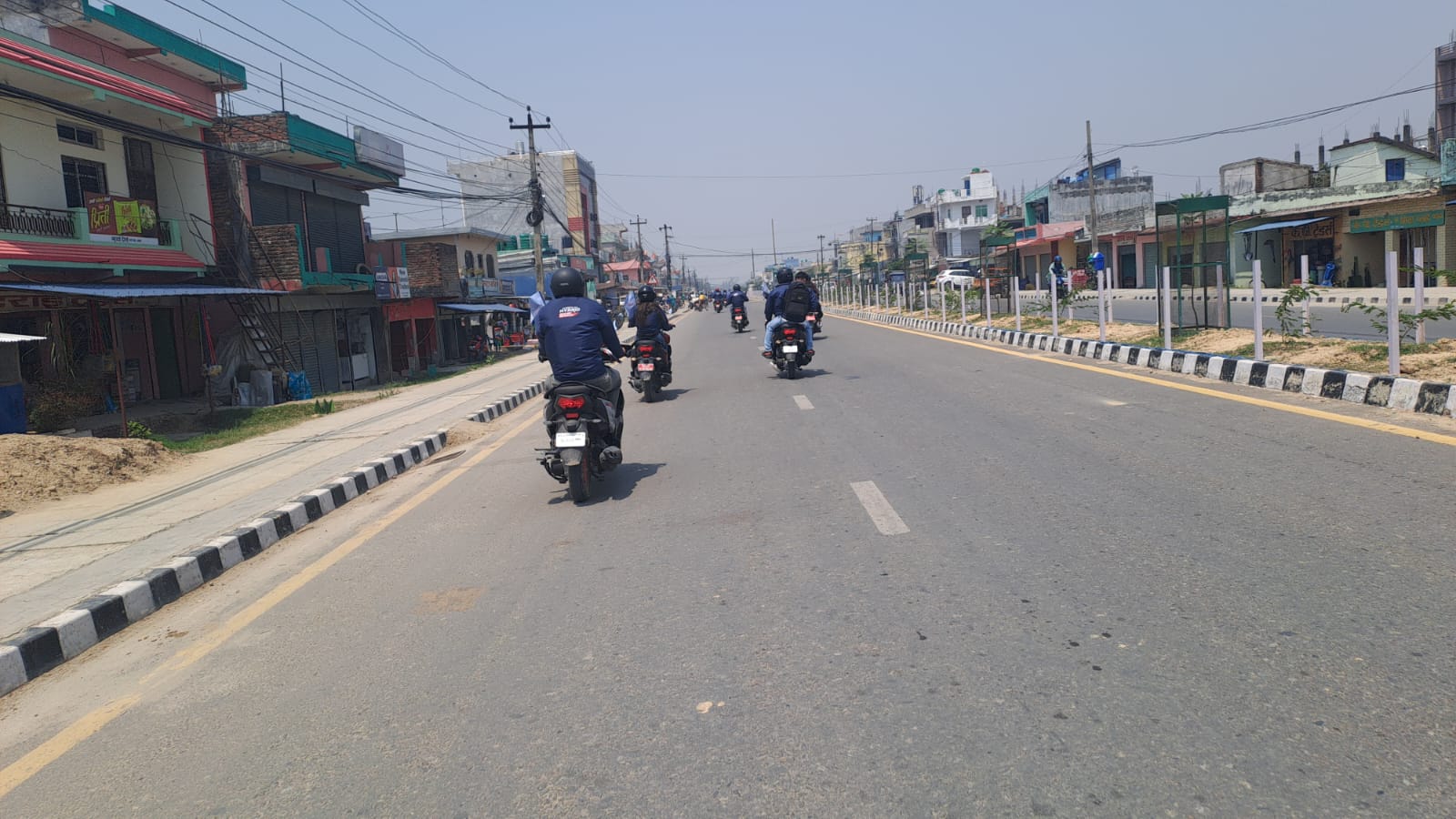 धनगढीमा यमहाको कार्यक्रममा ट्राफिक नियम उल्ङघन गरी चलाईयो सवारीसाधन