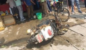 धनगढीमा चार्जिङमा राखिएको स्कुटरमा आगलागी