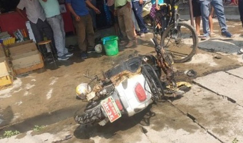 धनगढीमा चार्जिङमा राखिएको स्कुटरमा आगलागी