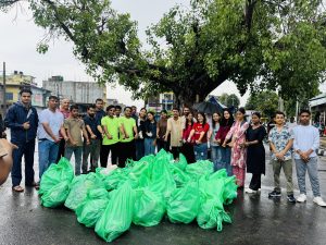 पावर अफ युथको आयोजनामा क्लिन महेन्द्रनगर ग्रिन महेन्द्रनगर सरसफाई कार्यक्रम