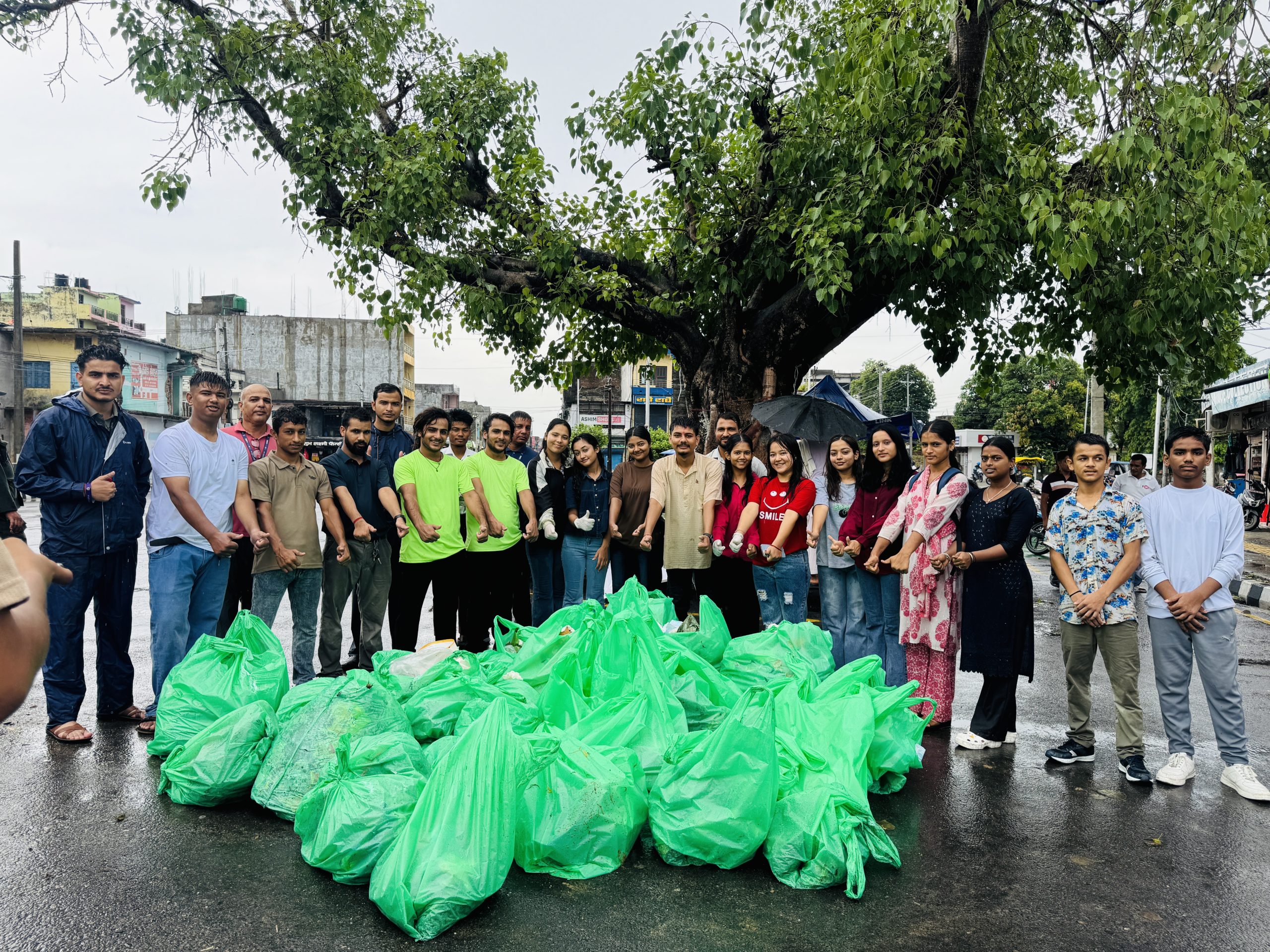 पावर अफ युथको आयोजनामा क्लिन महेन्द्रनगर ग्रिन महेन्द्रनगर सरसफाई कार्यक्रम
