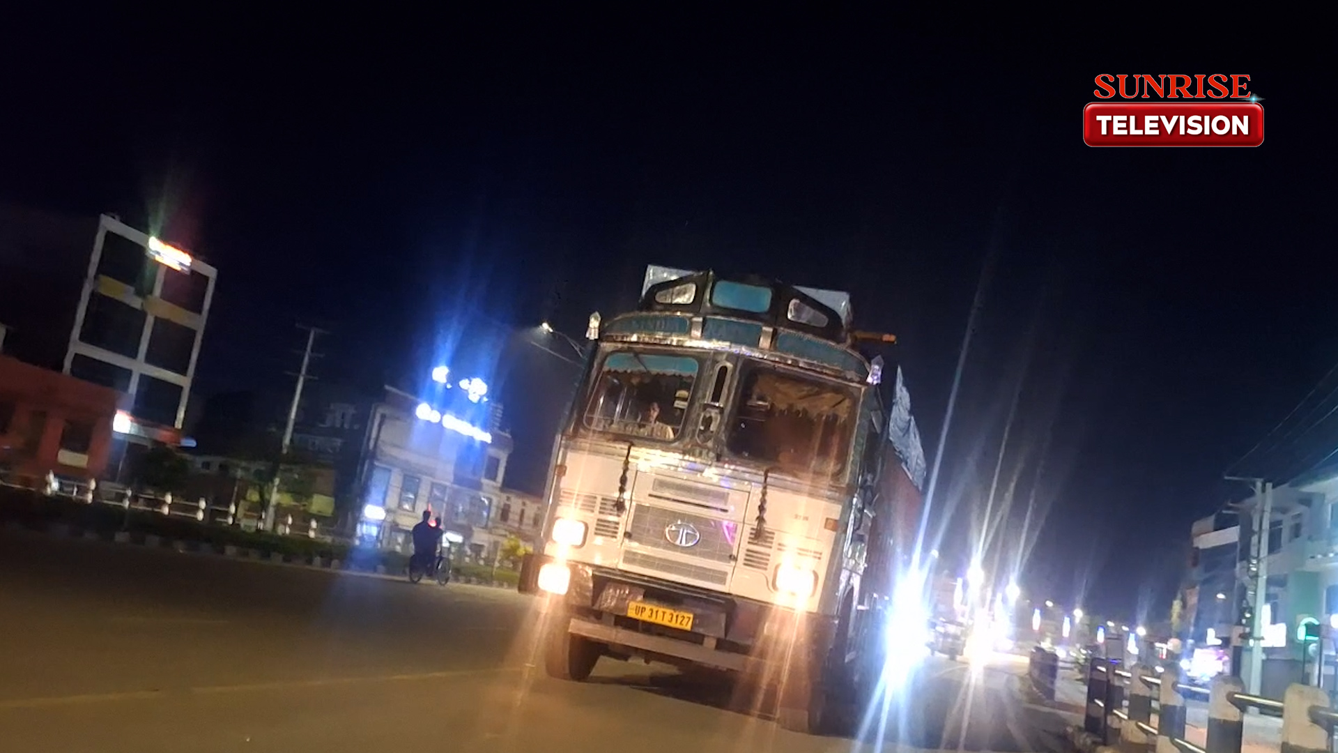 कैलालीमा भन्सार गरीे आएको गाडी सशस्त्र प्रहरीले नियन्त्रणमा लिई राजश्व अनुशन्धानमा पठायो