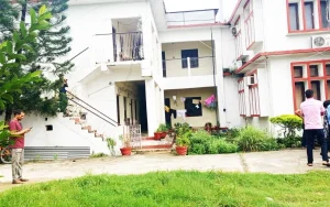 कर्मचारी र स्थानीयले बचाएका मन्त्रालय र मातहतका निकाय