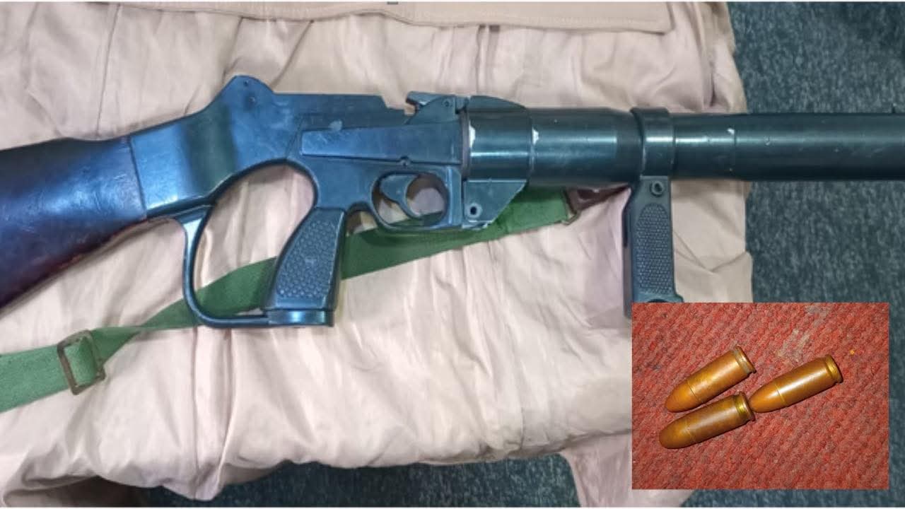 जेनजी आन्दोलनमा प्रहरीको लुटिएको हतियार र गोलीसहित ‘राजा’ पक्राउ