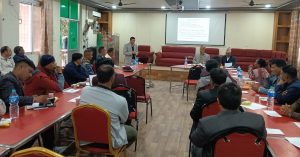 कैलाली क्षेत्र नं ५ का उम्मेदवारसँग आचारसंहिता सम्बन्धी छलफल