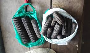 धनगढीबाट ५ किलो चरेशसहित बझाङका एक जना पक्राउ