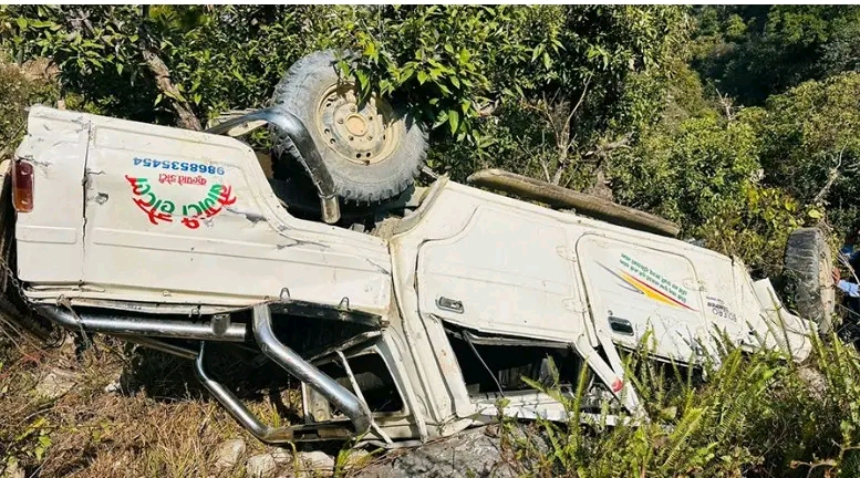 डोटीमा जिप खस्यो, ४ जना घाइते