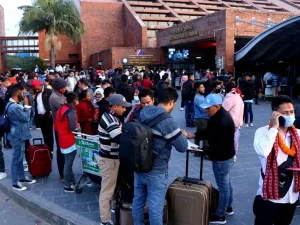 निर्वाचन नजिकिँदै गर्दा स्वदेश फर्किनेहरू बढे