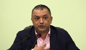 बैतडी बस दुर्घटनाः सभापति थापाद्वारा दुःख व्यक्त, घाइतेकोे उचित उपचारका लागि सरकारसँग आग्रह