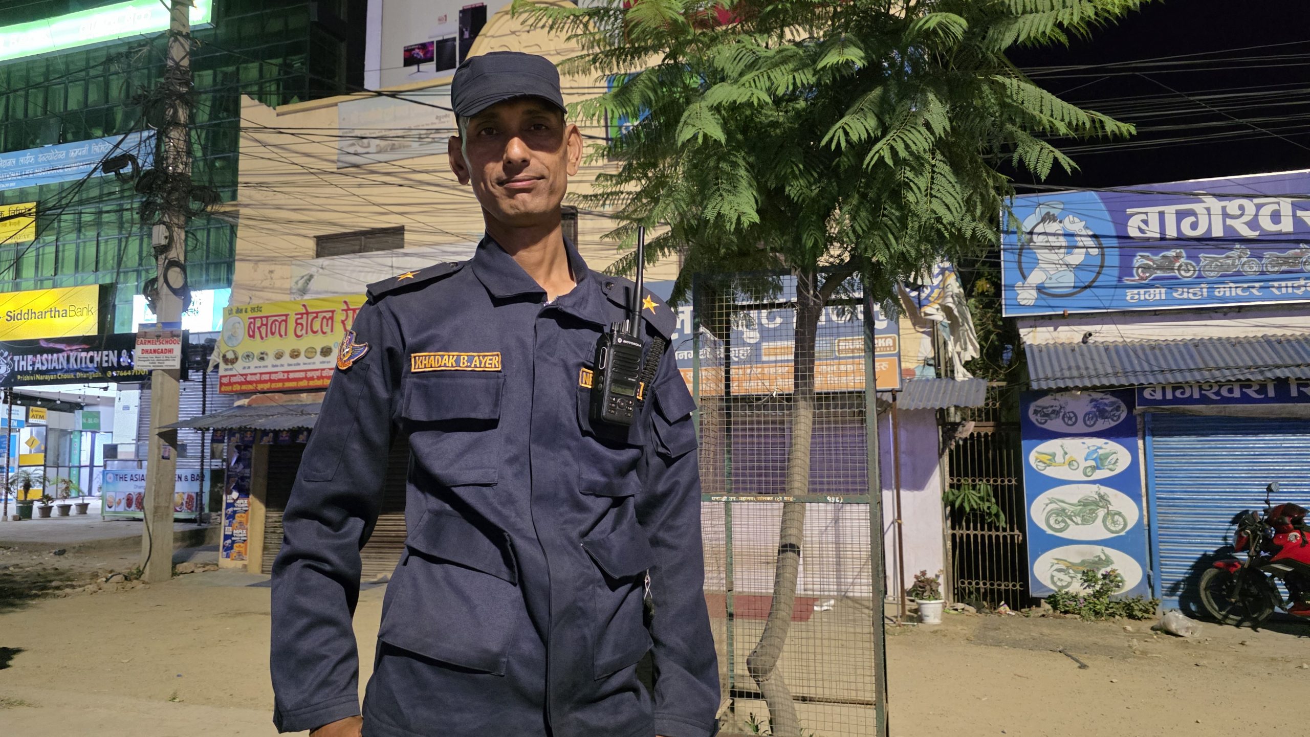 धनगढी चौराहा क्षेत्रमा प्रहरीमाथि असुली र दुरुपयोगको आरोप, छानबिनको माग