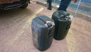 कञ्चनपुरका सीमानाकाबाट डिजेल तस्करी, १ सय लिटर बरामद